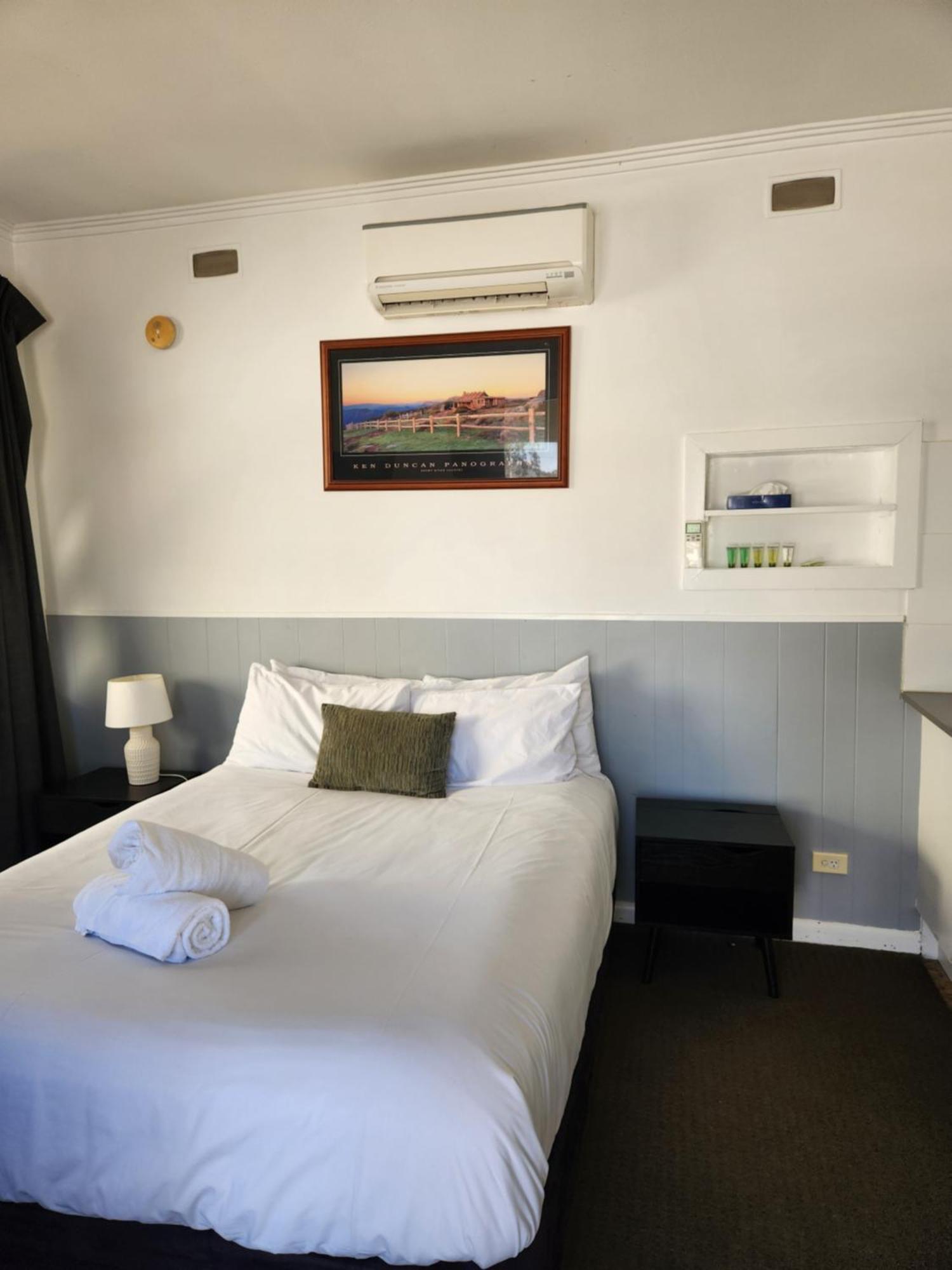Calder Family Motel Bendigo Bagian luar foto
