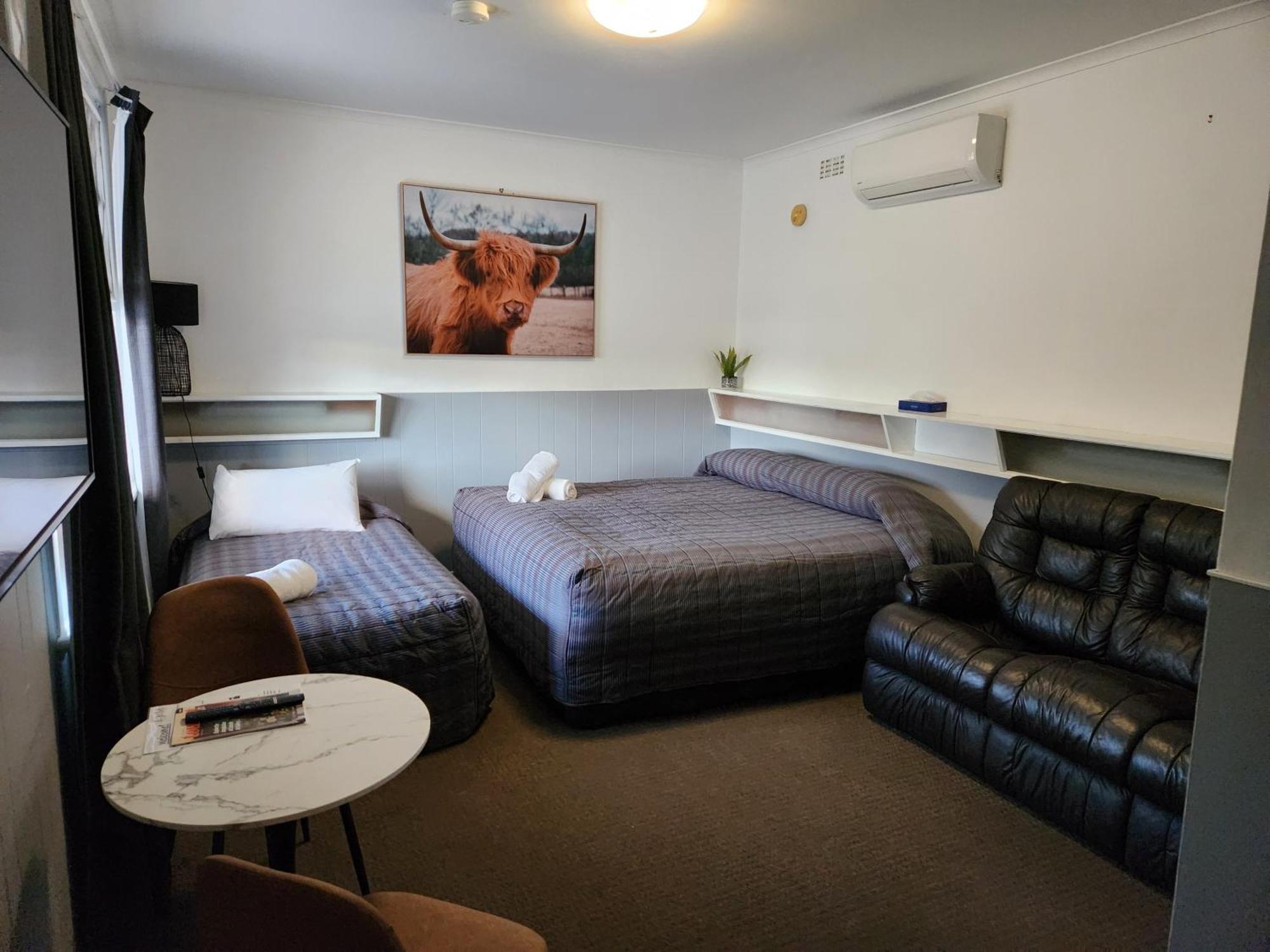 Calder Family Motel Bendigo Bagian luar foto